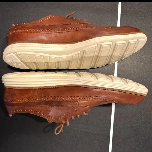 Cole Haan Men's Leather Grand Wingtip Oxford - Picture 4 of 11